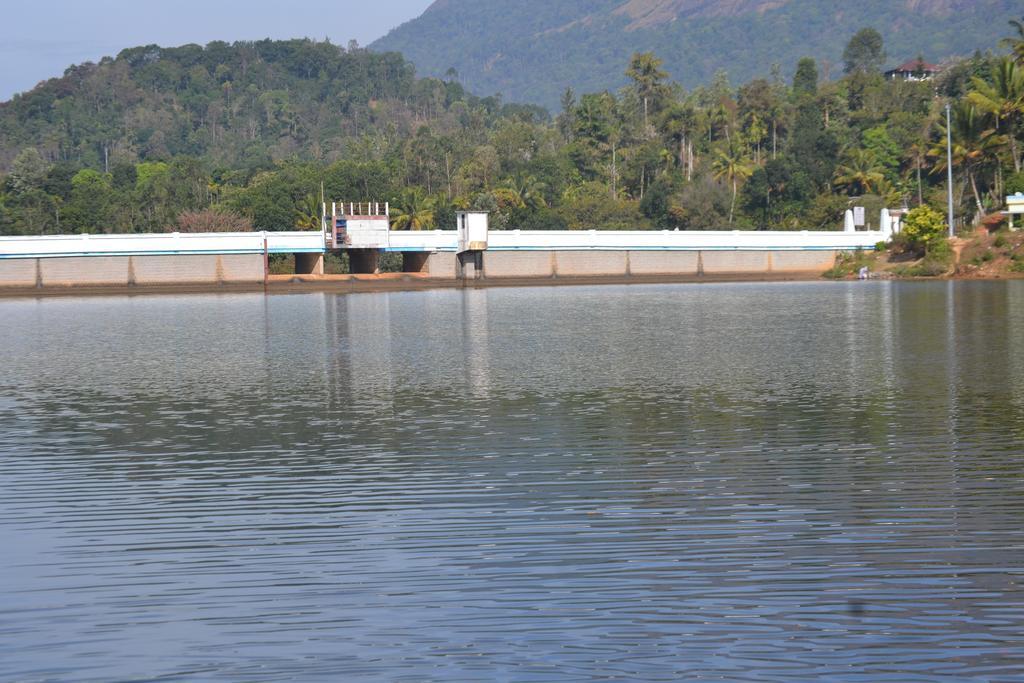 Munnar Heritage Cottage Esterno foto